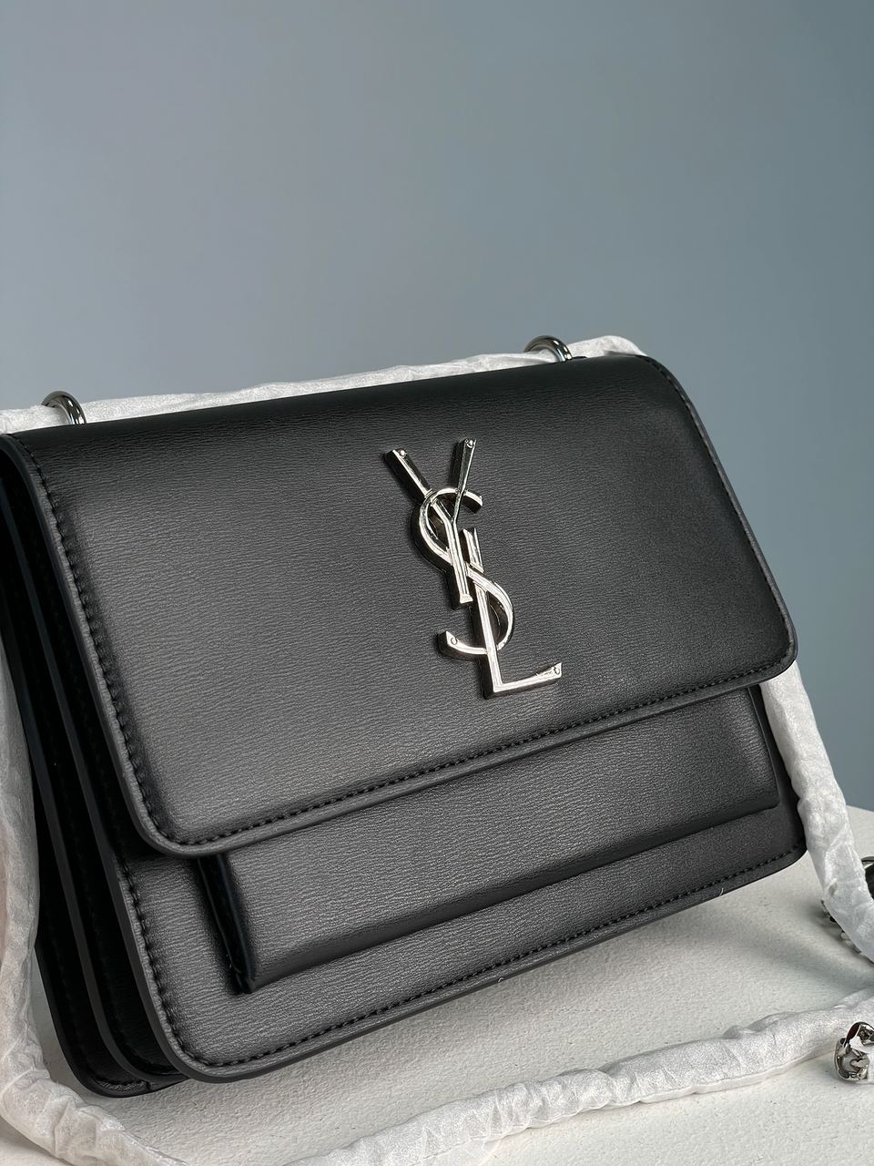 Yves Saint Laurent Medium Sunset in Smooth Leather Black/Silver - 11