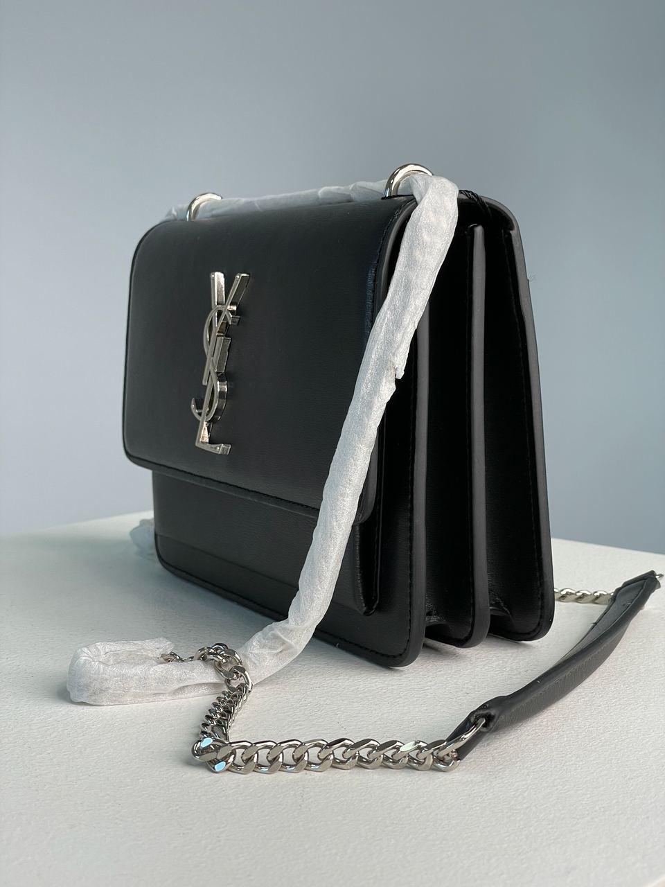 Yves Saint Laurent Medium Sunset in Smooth Leather Black/Silver - 12