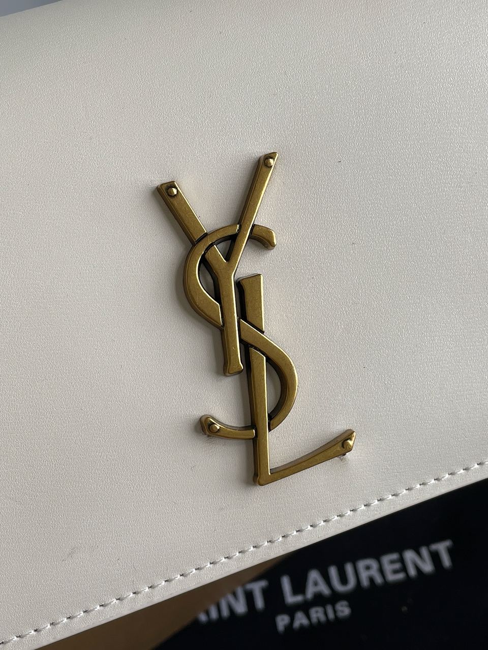 Yves Saint Laurent Medium Sunset in Smooth Leather Cream/Gold - 13