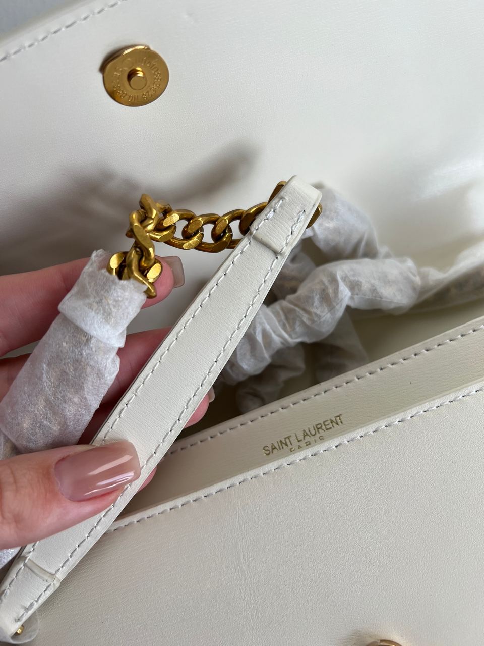 Yves Saint Laurent Medium Sunset in Smooth Leather Cream/Gold - 20