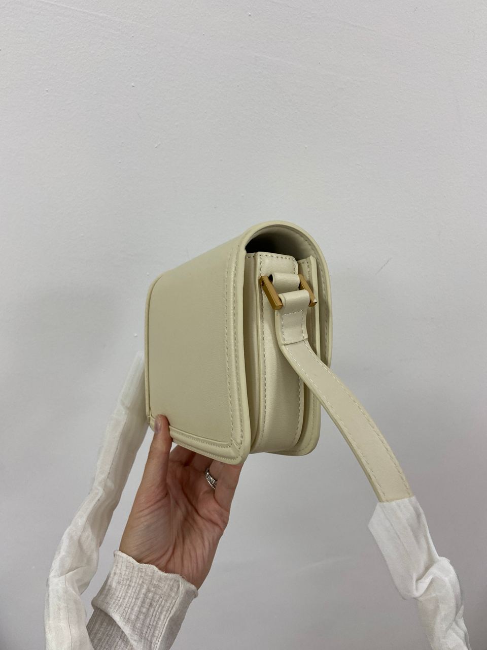 Yves Saint Laurent Small Solferino Cream - 12